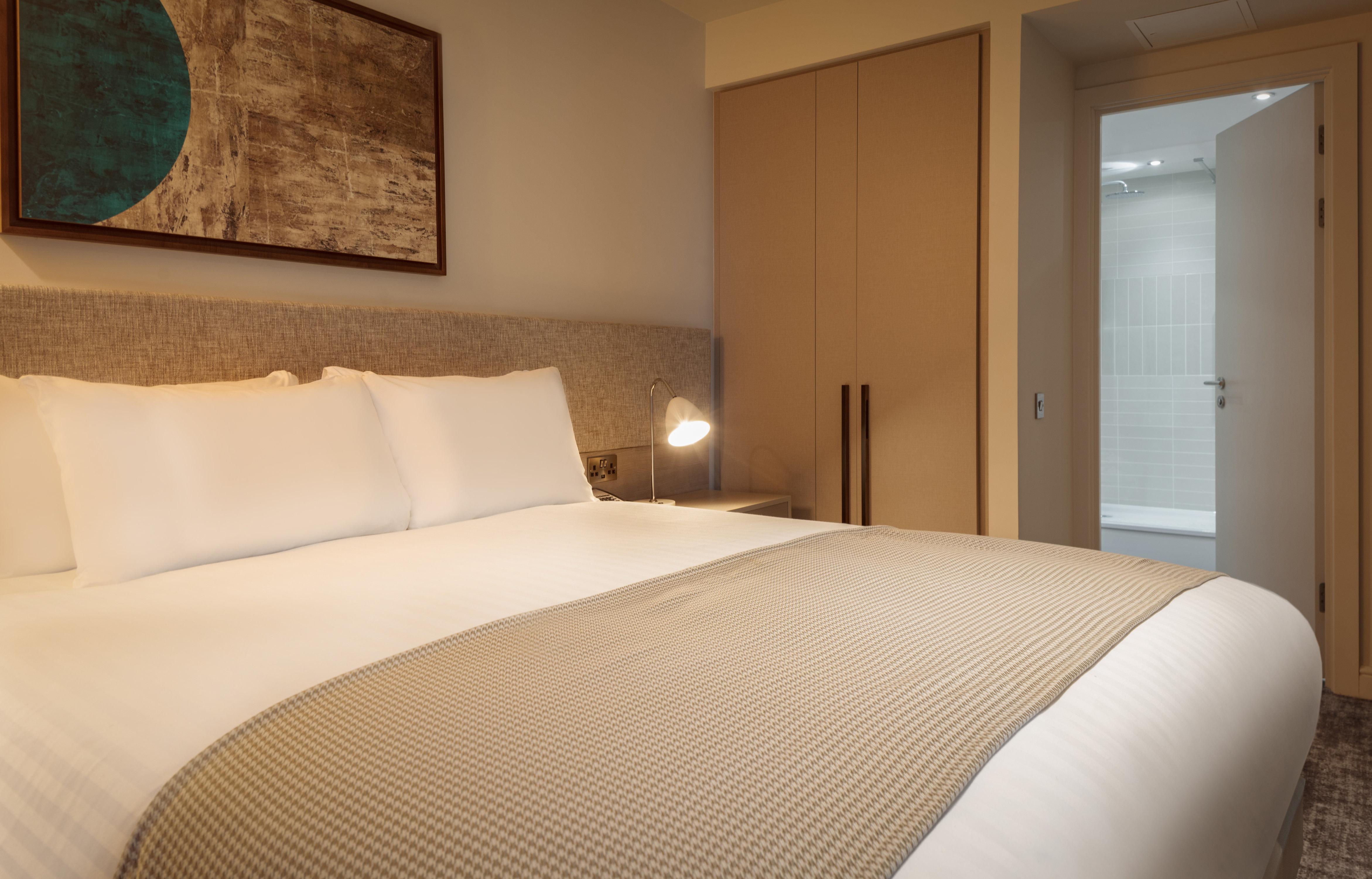 Staybridge Suites London Heathrow - Bath Road, An Ihg Aparthotel Хитроу Экстерьер фото