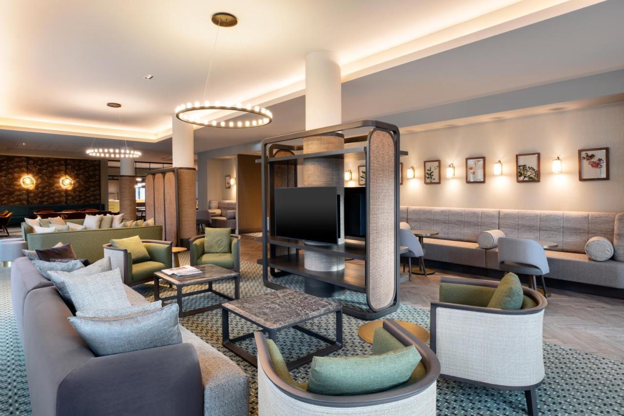 Staybridge Suites London Heathrow - Bath Road, An Ihg Aparthotel Хитроу Экстерьер фото